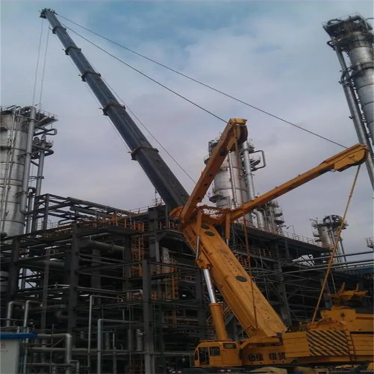 监利吊板房的吊车